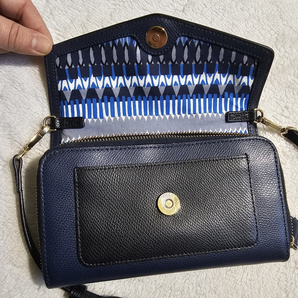 Vera Bradley leather crossbody - Picture 7 of 11